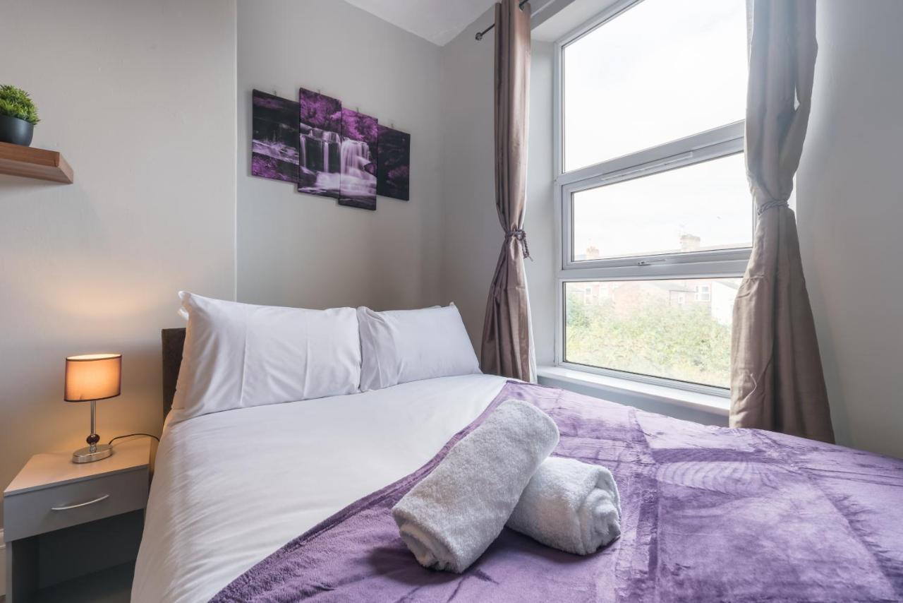 3 Bedroom Saks - 2 Living Area House In Newland Ave Hull Kingston upon Hull Kültér fotó